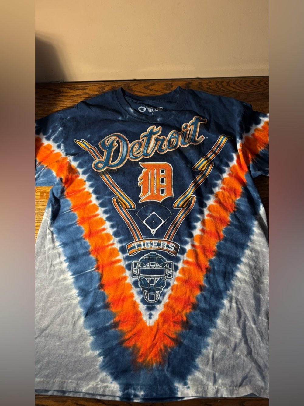 Liquid Blue Navy Graphic Team V-Neck Tee